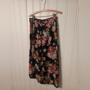 Wild Fable- Floral Black Wide Leg Pants- Size M